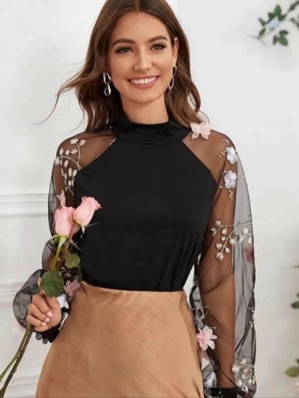 OCTOBER LOVE Sheer Flower Sleeves
